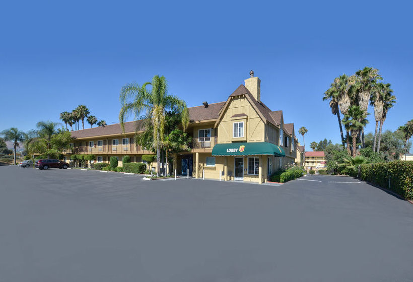 Hotel Super 8 San Bernardino Hospitality Lane San Bernardino California