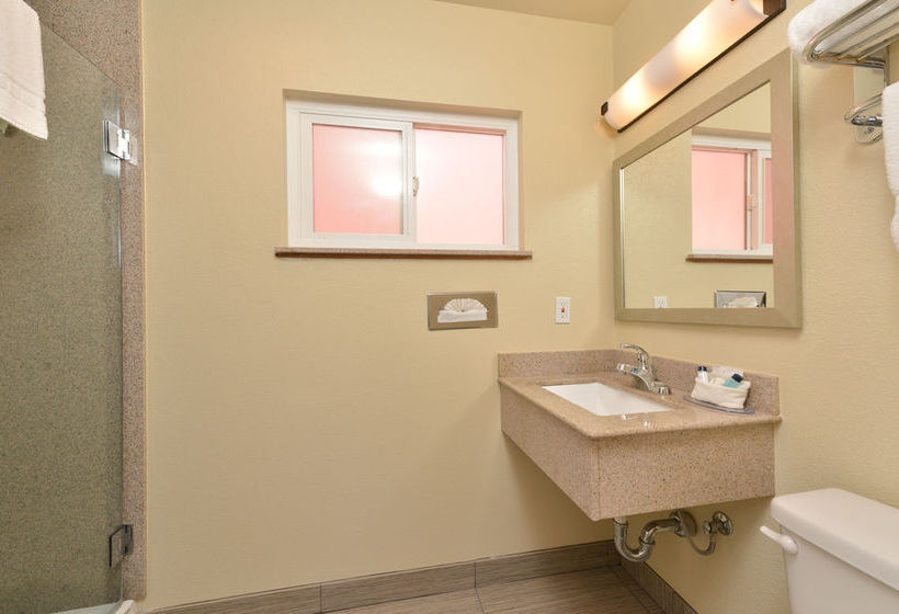 Hotel Avenue Inn Downtown San Luis Obispo   | San Luis Obispo | California | United States 16