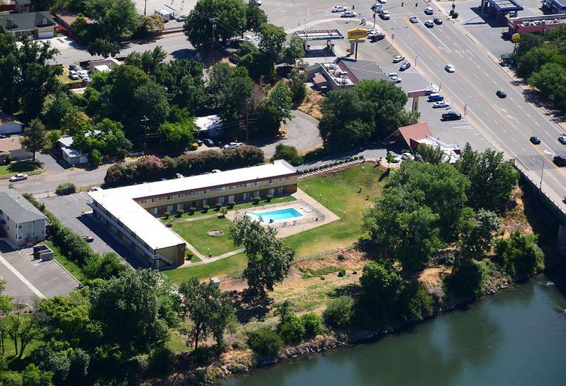 Hotel Riverbank Inn  | Red Bluff | California | United States 2