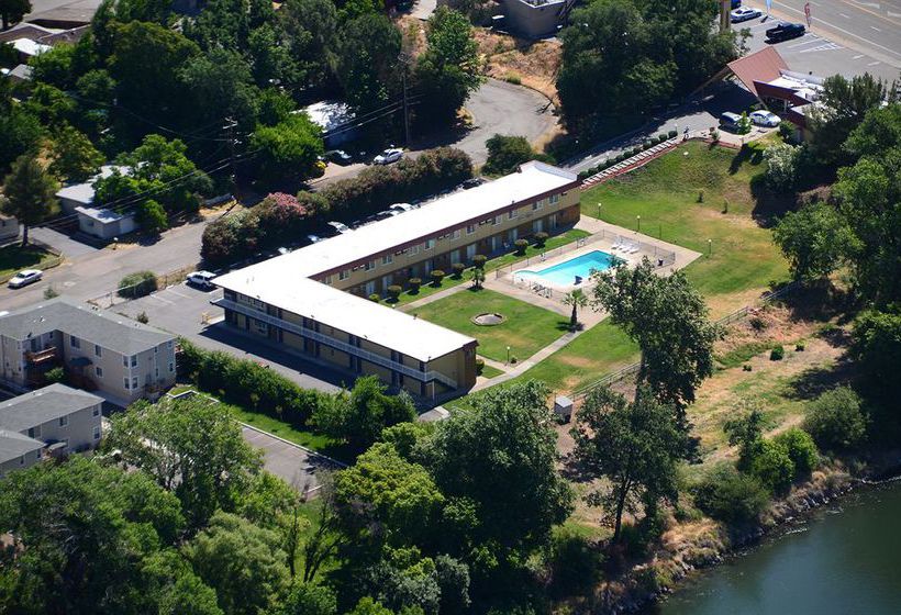 Hotel Riverbank Inn  | Red Bluff | California | United States 5