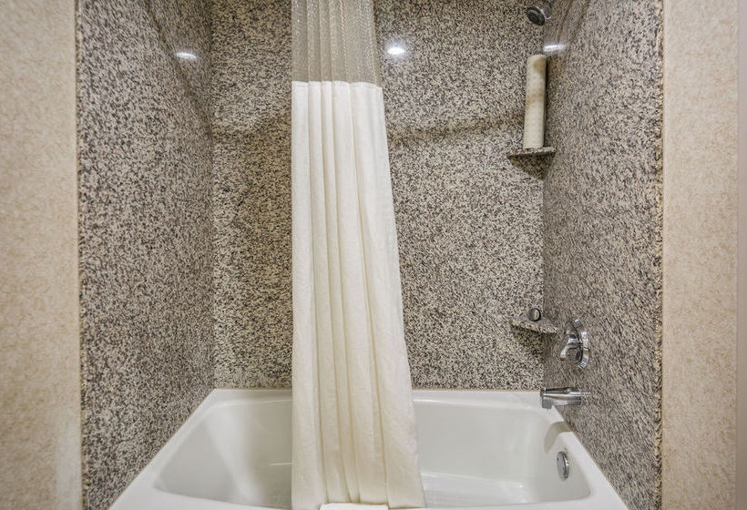 Hotel Aura  | San Bruno | California | United States 2