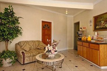 Hotel Super 8 San Jose Airport Convention Ctr. Area  | San Jose | California | Estados Unidos 2