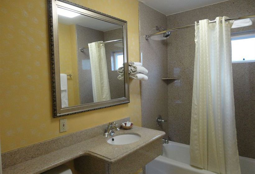 Hotel Redondo Inn & Suites 