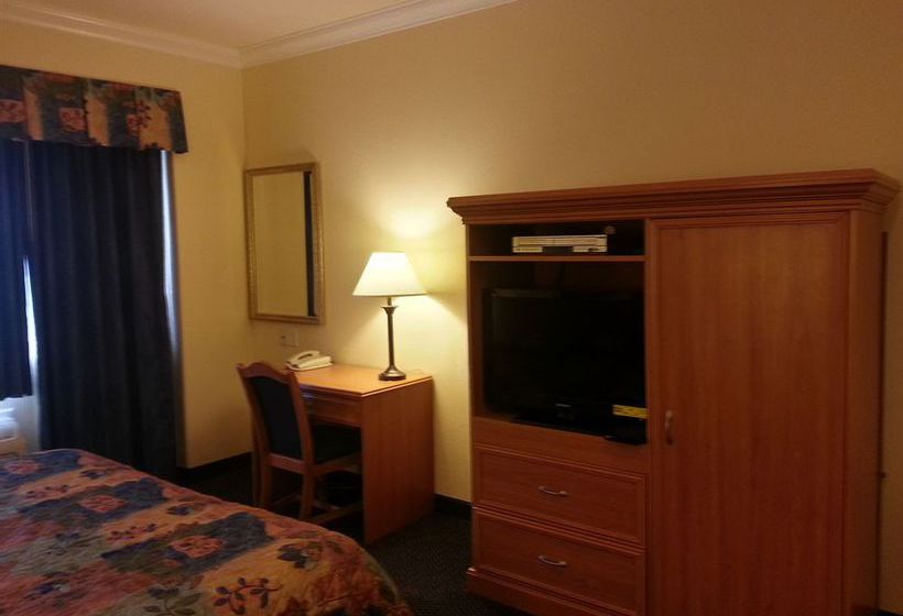 Hotel Gateway Inn & Suites SFO  | San Bruno | California | United States 11
