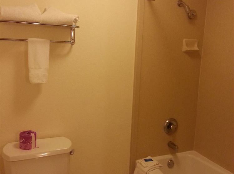 Hotel Gateway Inn & Suites SFO  | San Bruno | California | United States 12