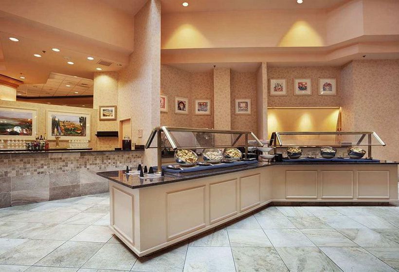 Hotel Embassy Suites on Monterey Bay  | Seaside | California | United States 12