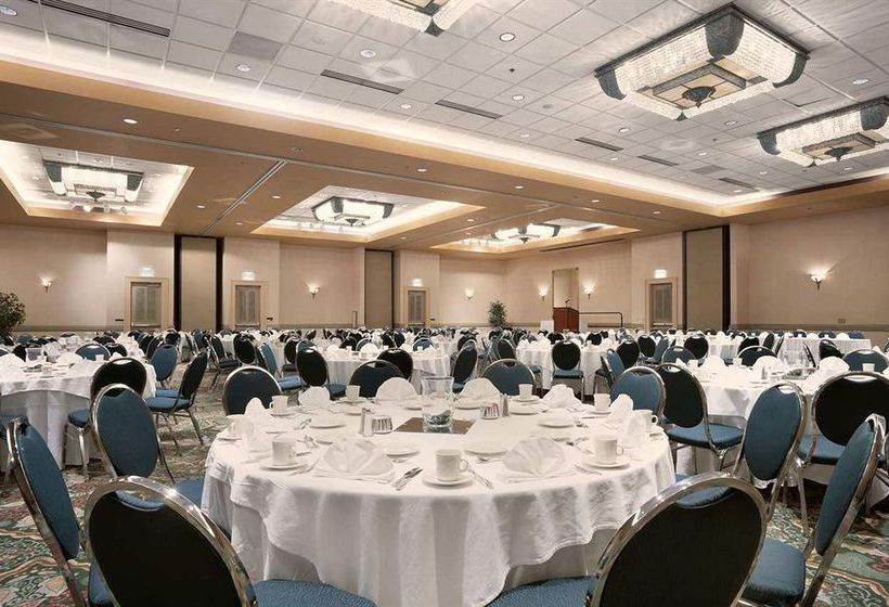 Hotel Embassy Suites on Monterey Bay  | Seaside | California | United States 13