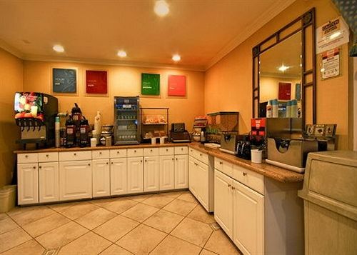 Hotel Comfort Inn Near Santa Monica West Los Angeles  | Santa Monica | California | United States 8