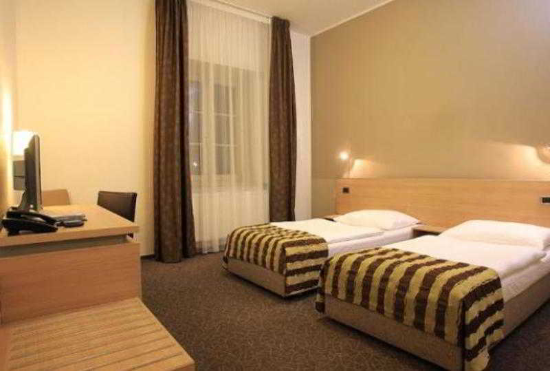 Hotel Cristal Guest House  | Porto | Porto | Portugal 17