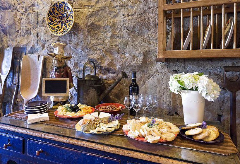 Hotel Maison Fleurie  | Yountville | California | United States 9