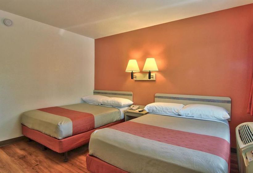 Motel 6 Woodland - Sacramento Area  | Woodland | California | United States 9