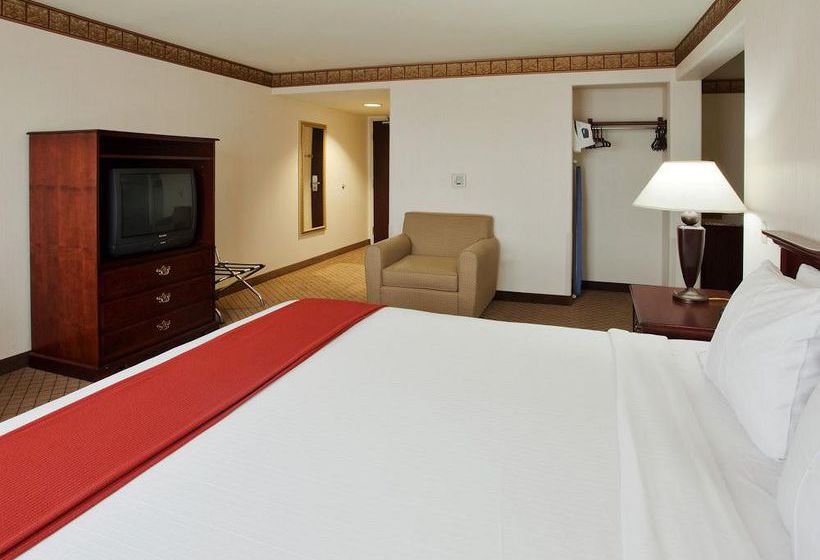 Hotel Holiday Inn Express Woodland  | Woodland | California | United States 18