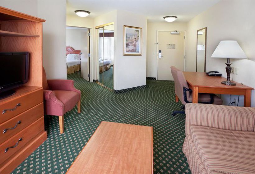 Hotel Holiday Inn Express Sonoma Wine Country   | Windsor | California | United States 15