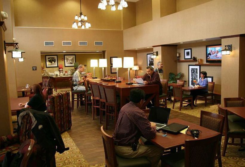 Hampton Inn & Suites Windsor - Sonoma Wine Country  | Windsor | California | Estados Unidos 18