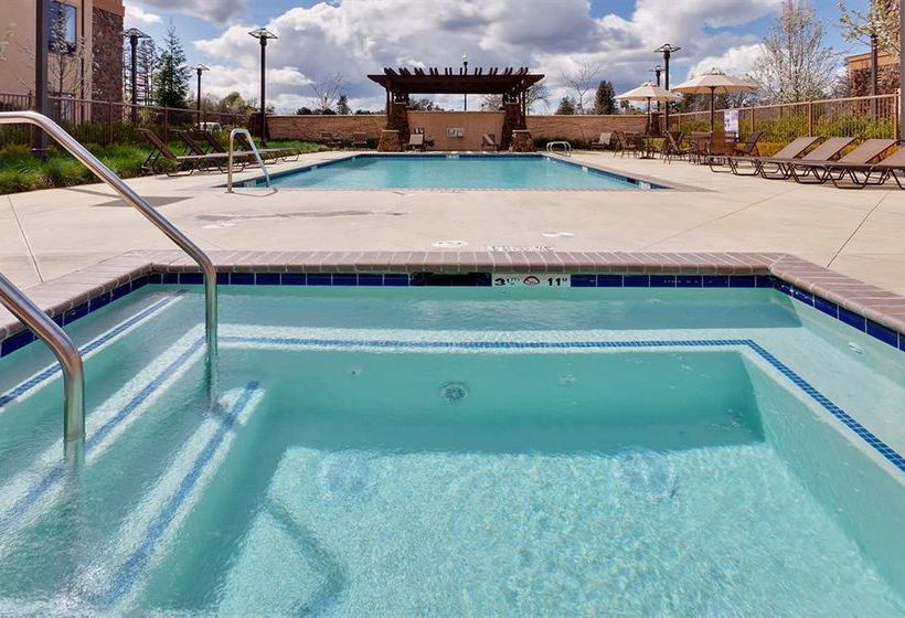 Hampton Inn & Suites Windsor - Sonoma Wine Country  | Windsor | California | Estados Unidos 2