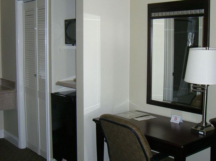 Hotel Vagabond Inn  | Whittier | California | United States 13