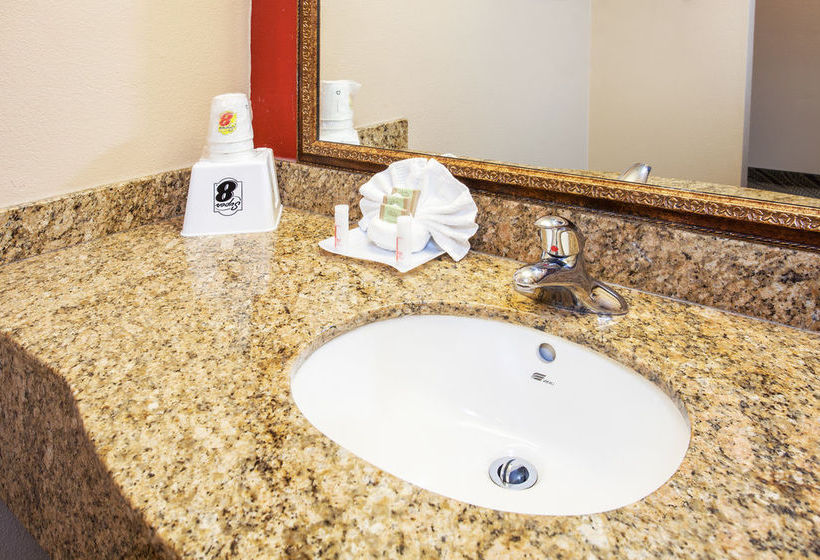 Hotel Super 8 Westminster CA Huntington Beach Area  | Westminster | California | United States 3