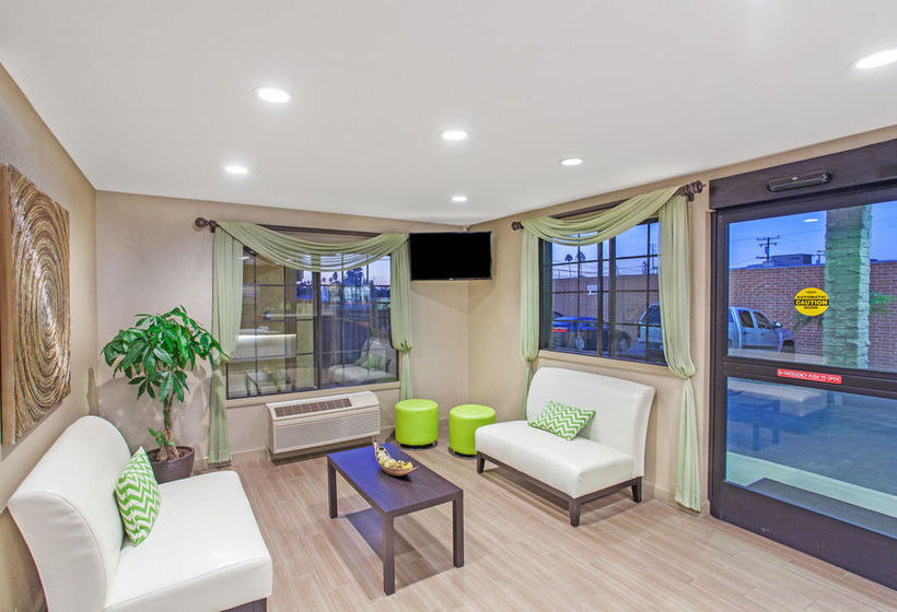 Hotel Super 8 Westminster CA Huntington Beach Area  | Westminster | California | United States 5