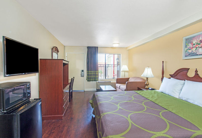 Hotel Super 8 Westminster CA Huntington Beach Area  | Westminster | California | United States 7