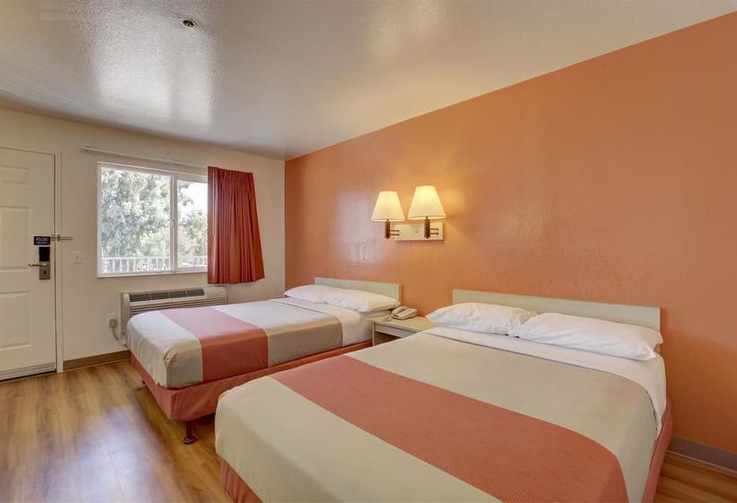 Motel 6 Westminster North  | Westminster | California | United States 12