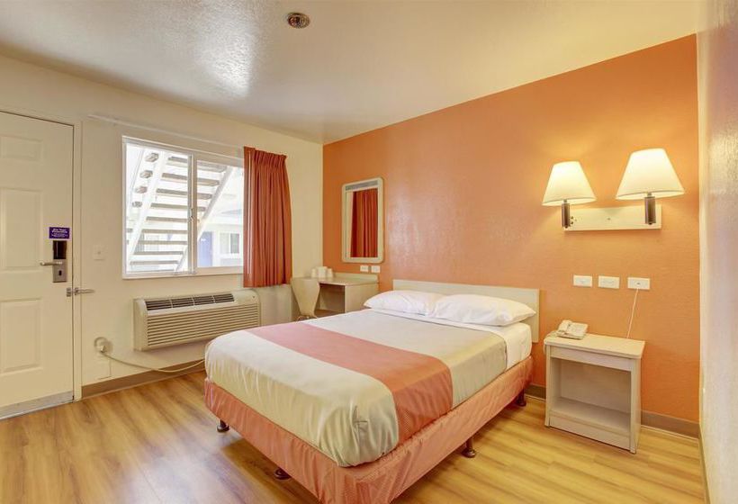 Motel 6 Westminster North  | Westminster | California | United States 5