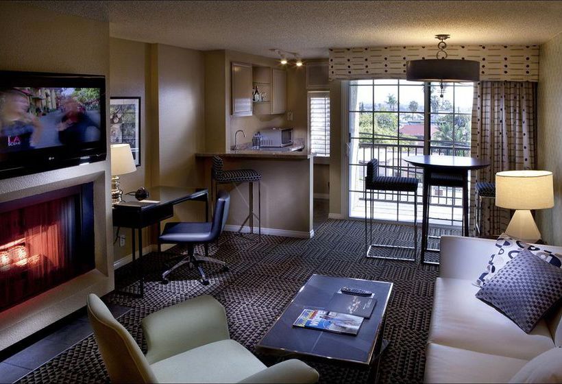 Le Montrose Suite Hotel  | West Hollywood | California | United States 8