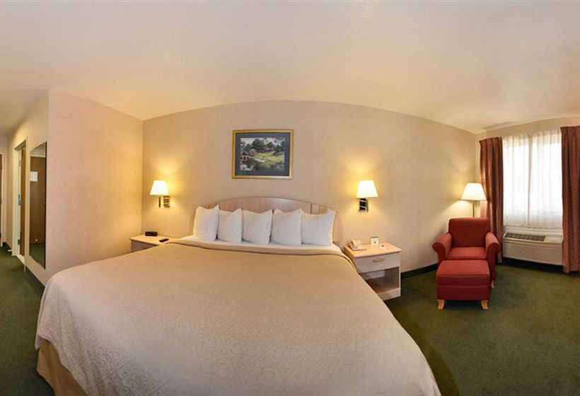 Hotel Quality Inn & Suites Weed  | Weed | California | United States 11