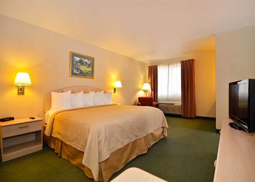Hotel Quality Inn & Suites Weed  | Weed | California | United States 18