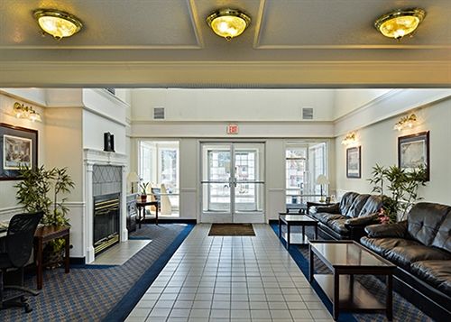 Hotel Comfort Inn Central Weed  | Weed | California | United States 18