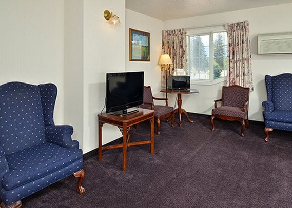 Hotel Comfort Inn Central Weed  | Weed | California | United States 9