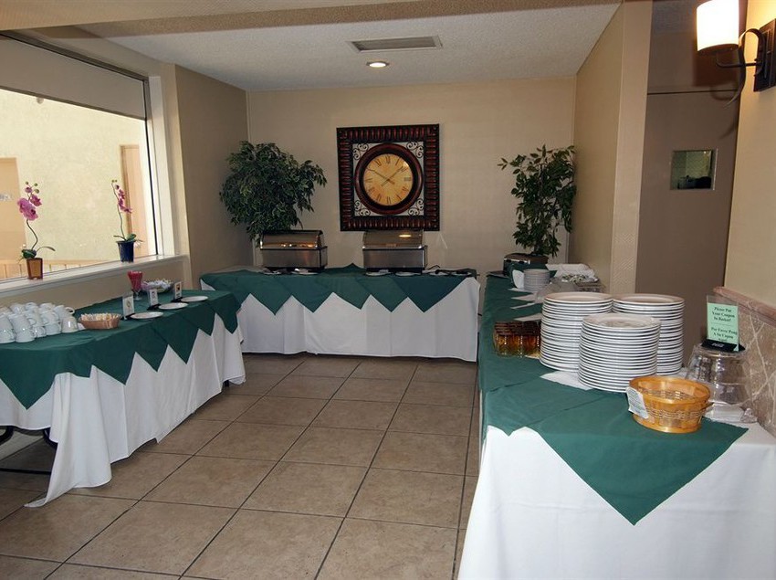 Hotel Ambassador Victorville  | Victorville | California | United States 11