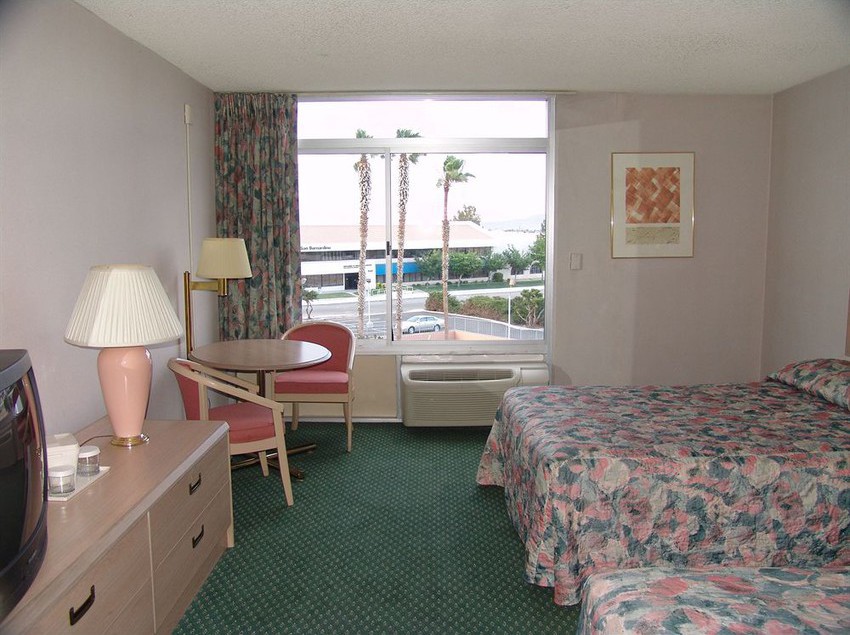 Hotel Ambassador Victorville  | Victorville | California | United States 19