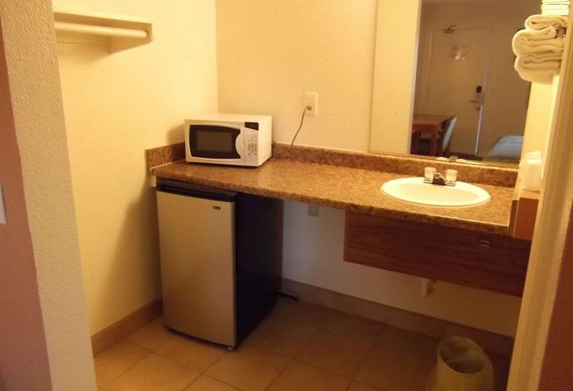 Hotel Rodeway Inn Vallejo  | Vallejo | California | United States 18