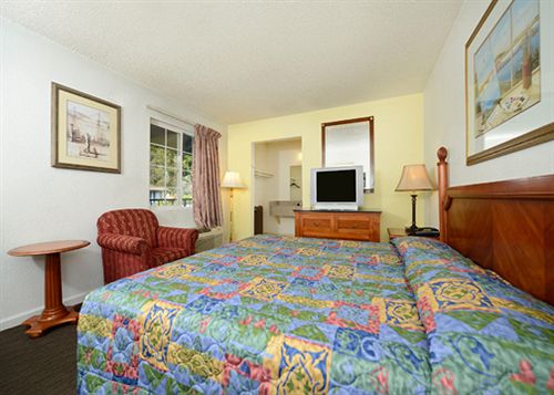 Hotel Rodeway Inn Vallejo  | Vallejo | California | United States 20