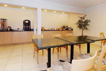 Hotel Quality Inn & Suites Vacaville  | Vacaville | California | United States 10