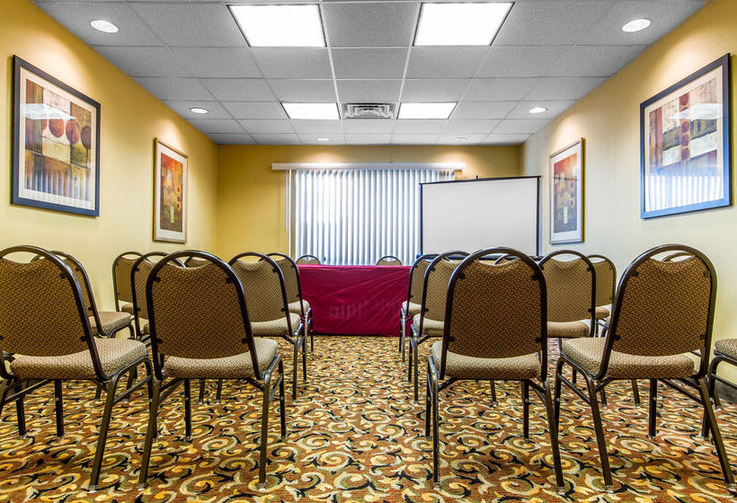 Hotel Comfort Suites Vacaville  | Vacaville | California | United States 19