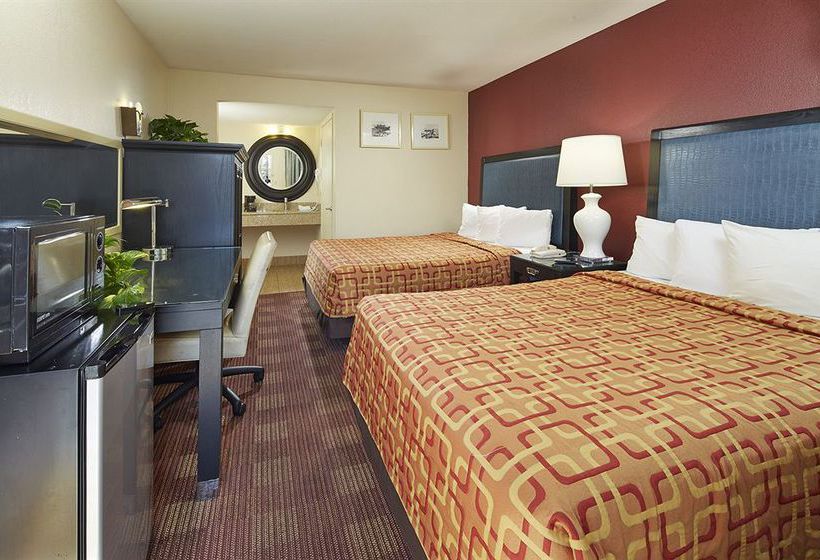 Hotel Red Roof Inn Tulare  | Tulare | California | United States 16