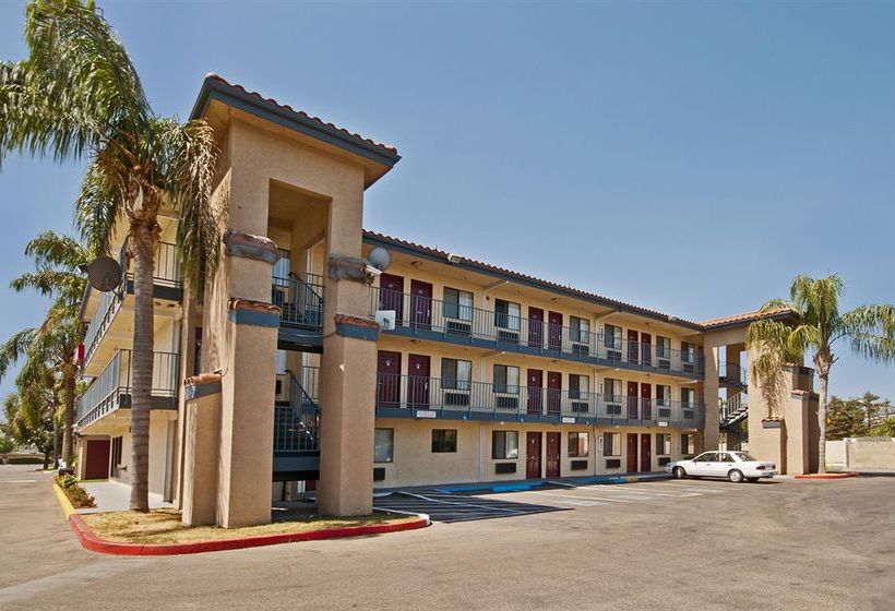 Hotel Red Roof Inn Tulare  | Tulare | California | United States 5