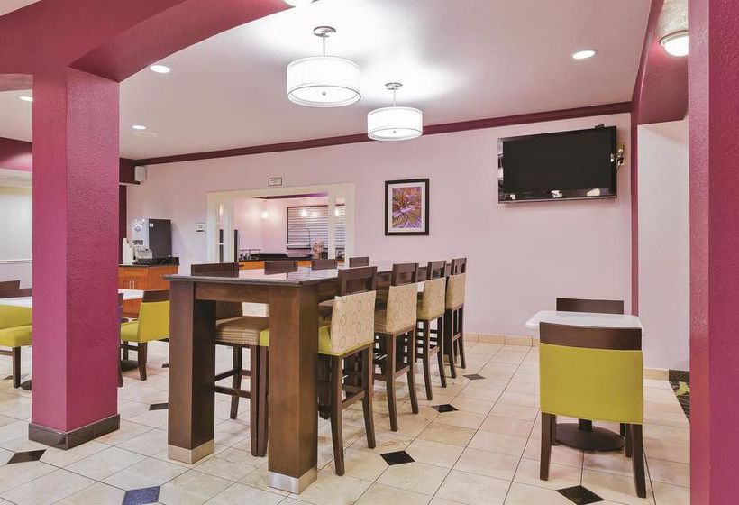 Hotel La Quinta Inn & Suites Tulare  | Tulare | California | United States 11