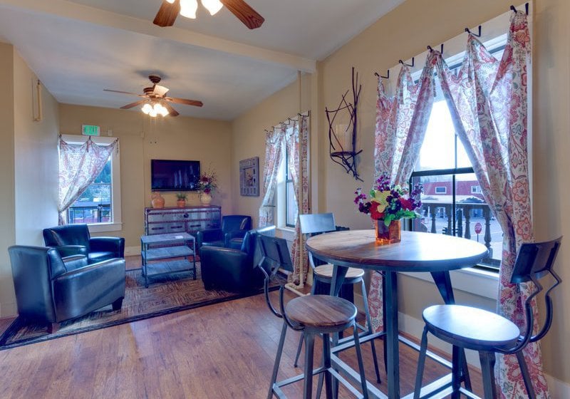 Truckee Hotel  | Truckee | California | United States 15