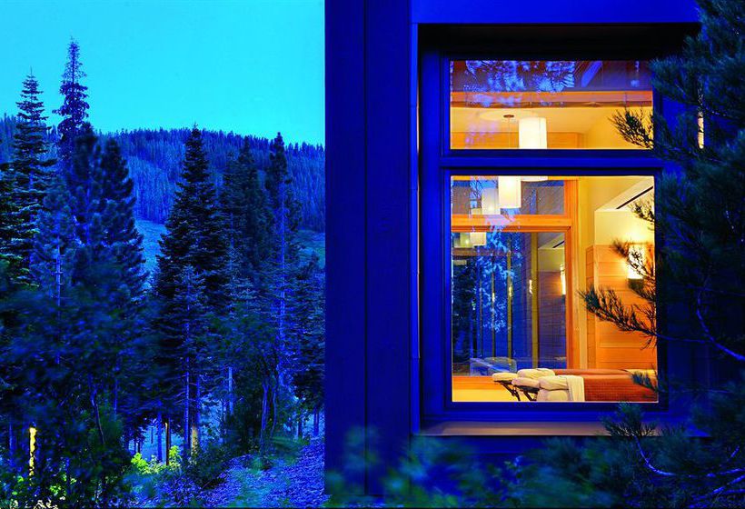 Hotel The Ritz Carlton Lake Tahoe  | Truckee | California | United States 14