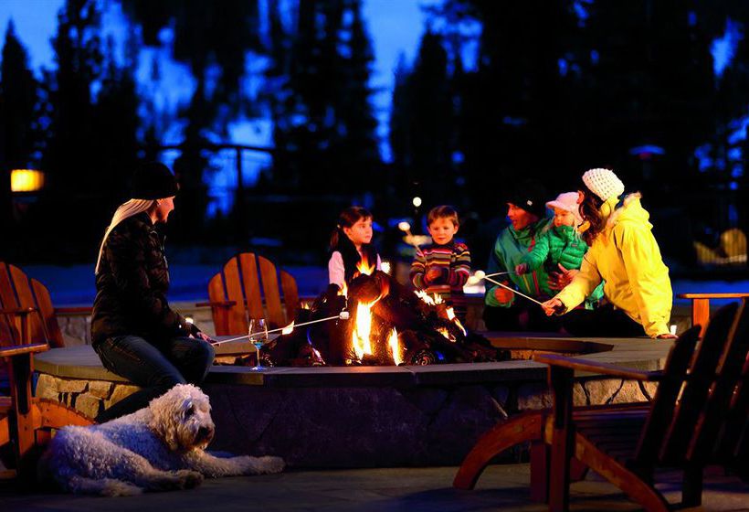 Hotel The Ritz Carlton Lake Tahoe  | Truckee | California | United States 19