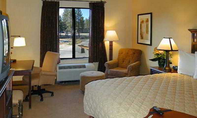 Hotel Hampton Inn & Suites Tahoe-Truckee  | Truckee | California | United States 3