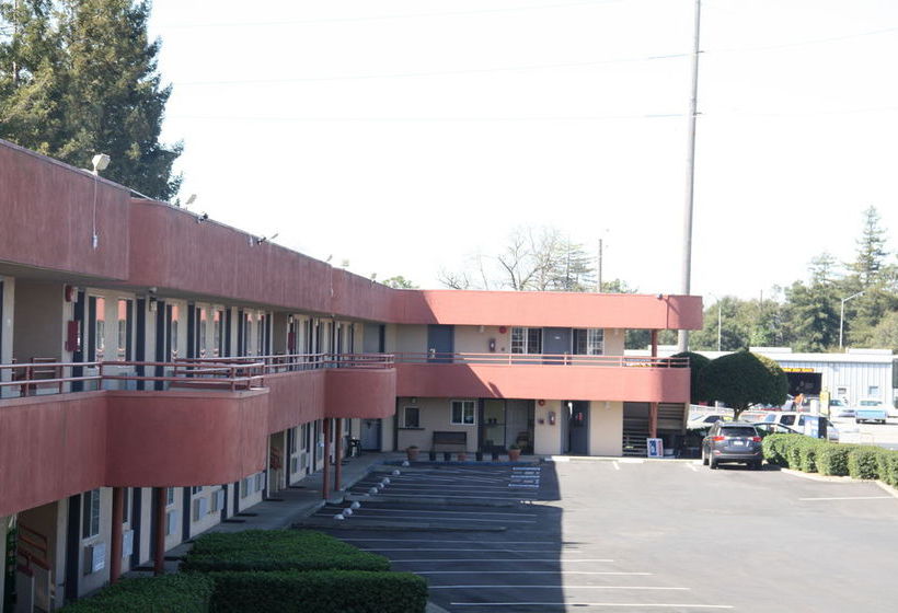 Hotel Americas Best Value Inn-Santa Rosa   | Santa Rosa | California | United States 16