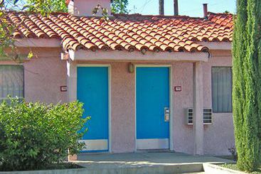 Economy Inn Motel   | Sylmar | California | United States 5