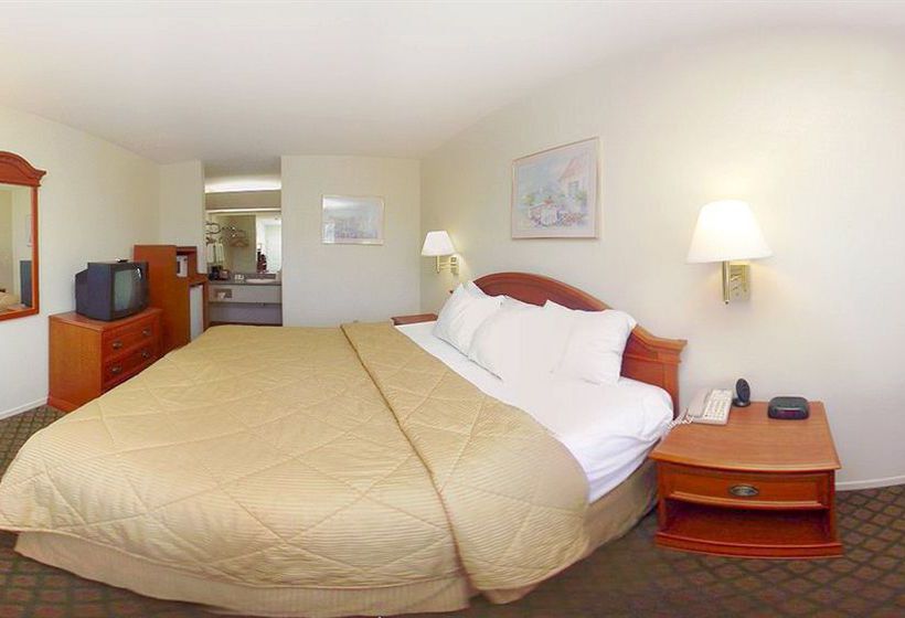 Hotel Comfort Inn Beach Boardwalk Area   | Santa Cruz | California | United States 3