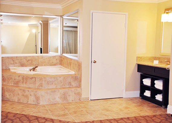 Hotel Comfort Suites San Clemente Beach  | San Clemente | California | United States 7