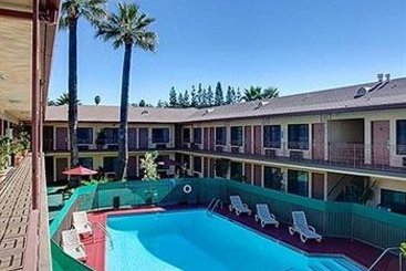 Hotel Days Inn  | Studio City | California | United States 17