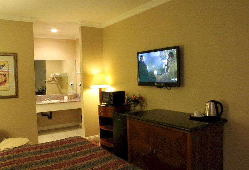 Hotel Garden Inn San Gabriel   | San Gabriel | California | United States 4