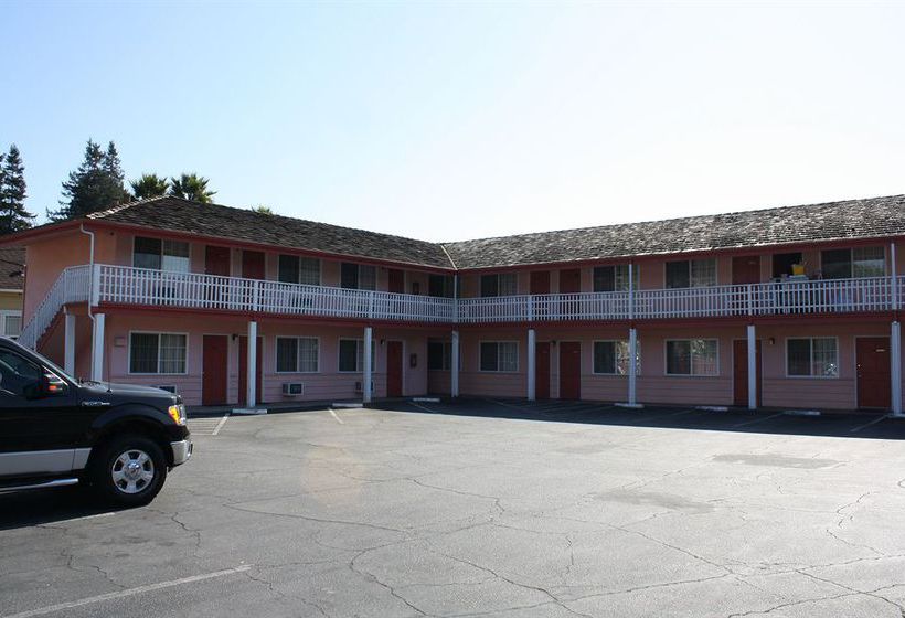 National 9 Motel  | Santa Cruz | California | United States 5
